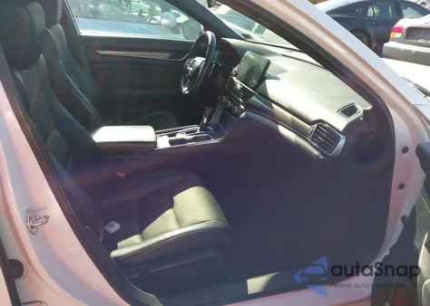 2018 Honda Accord Sport z USA, uszkodzony, nr VIN 1HGCV1F36JA092573